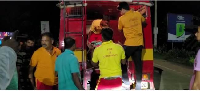 ରାସ୍ତାକଡରେ ବେହୋସ ହୋଇ ପଡିଥିବା ଯୁବତୀକୁ ଉଦ୍ଧାର କଲା ପୁଲିସ