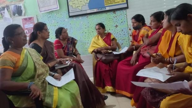 ଜିଲ୍ଲା ଅଙ୍ଗନୱାଡ଼ି କର୍ମୀ ଓ ସହାୟିକା ସଂଘର କର୍ତ୍ତୃପକ୍ଷଙ୍କ ସହ ଦ୍ୱିପାକ୍ଷିକ ଆଲୋଚନା