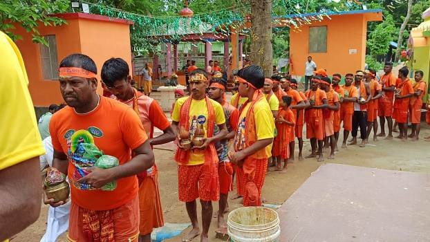 କାଉଡିଆଙ୍କ ବୋଲବମ ଧ୍ୱନିରେ କମ୍ପି ଉଠିଲା ଉତ୍ତରେଶ୍ୱର ମନ୍ଦିର