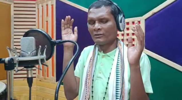 ଷ୍ଟୁଡ଼ିଓ ରେ ଗୀତ ବୋଲି ଚର୍ଚ୍ଚା ରେ ସୁମନ୍ତ
