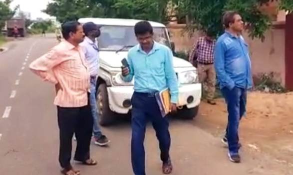 ଆର ଡି କାର୍ଯ୍ୟାଳୟ ରେ ଭିଜିଲାନ୍ସ ଚଢ଼ାଉ
