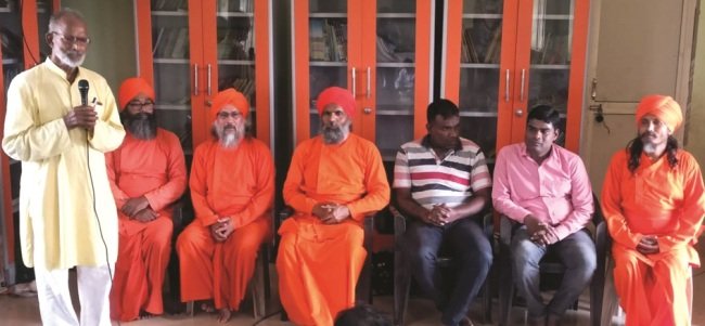 ଆନନ୍ଦମାର୍ଗ ବିଦ୍ୟାଳୟରେ ଆଧ୍ୟାତ୍ମବାଦ ଆଲୋଚନାଚକ୍ର
