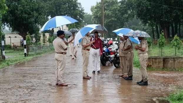 କନ୍ଧମାଳରେ ଲଗାଣ ବର୍ଷା ଜାରୀ ଯୋଗୁଁ ସ୍ଥିତି ଅସମ୍ଭାଳ