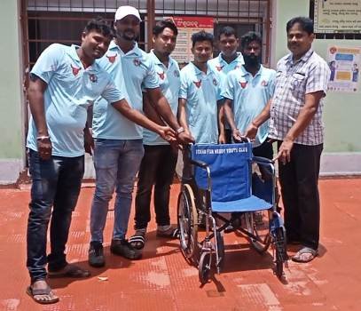 ଅଗ୍ରଣୀ ସ୍ବେଚ୍ଛାସେବୀ ସଙ୍ଗଠନ ଷ୍ଟାଣ୍ଡ ଫର୍ ନିଡି ୟୂଥ କ୍ଲବ ପକ୍ଷରୁ ବିଶୋଇ ଗୋଷ୍ଠୀ ସ୍ବାସ୍ଥ୍ୟ କେନ୍ଦ୍ରକୁ ହୁଇଲ ଚେୟାର ପ୍ରଦାନ