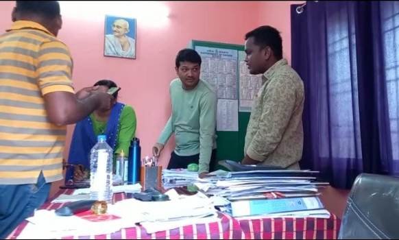 ଭିଜିଲାନ୍ସ ଜାଲରେ କେ.ବରିଡା ଆର୍ ଆଇ