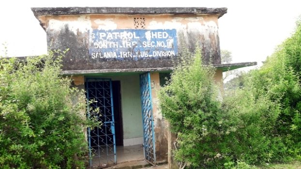 ଅସାମାଜିକ ବ୍ୟକ୍ତିଙ୍କ ଆଡ୍ଡାସ୍ଥଳ ପାଲଟିଛି ଜଳ ସେଚନ ବିଭାଗ ପାଟ୍ରୋଲ ସେଡ୍‌