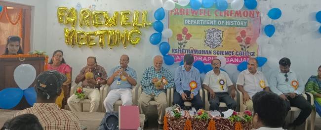 ମହାବିଦ୍ୟାଳୟ ପରିସରରେ ସମ୍ବର୍ଦ୍ଧନାକାର୍ଯ୍ୟକ୍ରମ