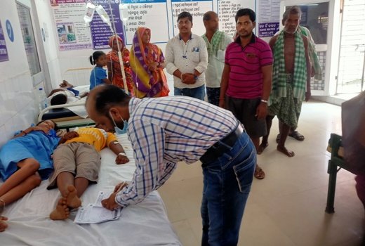 କୃମି ନାଶକ ଔଷଧ ଖାଇ ୯ଜଣ ଛାତ୍ରଛାତ୍ରୀ ଅସୁସ୍ଥ ହୋଇ ଟଳିପଡ଼ିଲେ