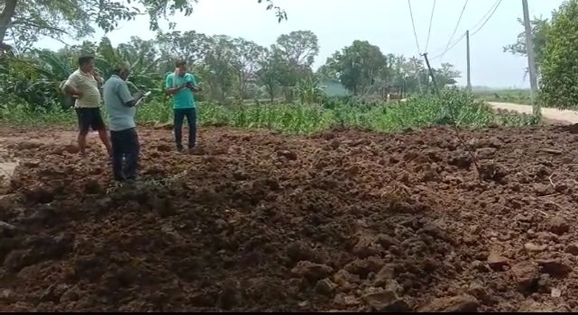 ଇଶଳା ଗାଁରେ ସରକାରୀ ଯାଗା ଜବରଦଖଲ ଉଚ୍ଛେଦ ପାଇଁ ମୁଖ୍ୟମନ୍ତ୍ରୀଙ୍କୁ ଦାବିପତ୍ର