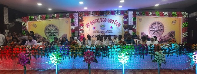 କେନ୍ଦ୍ରାପଡା ପୈାର ପରିଷଦ ପକ୍ଷରୁ ସ୍ୱାୟତ ଶାସନ ଦିବସ ପାଳିତ