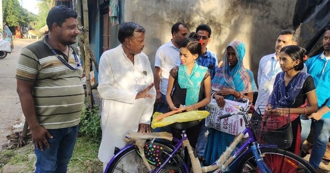 ମେଧାବୀ ଛାତ୍ରୀଙ୍କୁ କେନ୍ଦ୍ରାପଡା କ୍ରେଡିଟ କୋପରେଟିଭ ସୋସାଇଟିର ସହାୟତା
