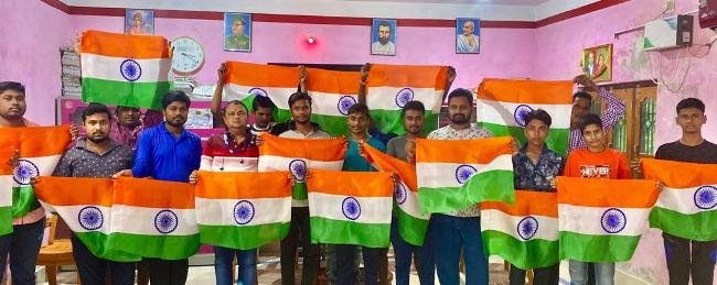 ଉର୍ମିଲୋଚନ ପାଠାଗାର ପକ୍ଷରୁ ହର୍ ଘର୍ ତ୍ରିରଙ୍ଗା କାର୍ଯ୍ୟକ୍ରମ