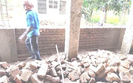 ‘ଆମ ଗାଁ,ଆମ ବିକାଶ’ ଯୋଜନାରେ କରାଯାଉଥିବା କାର୍ଯ୍ୟ ନିମ୍ନମାନର ଅଭିଯୋଗ