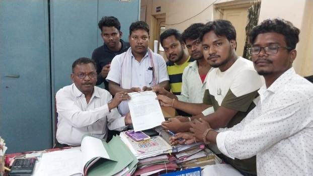 ଝରାଡିହି କନ୍ୟାଶ୍ରମରେ ବହୁବିଧ ସମସ୍ୟା ନେଇ ମାସା ଆର୍ମି ତରଫରୁ ରାଇରଙ୍ଗପୁର ଆଇଟିଡିଏ ପ୍ରଶାସକଙ୍କୁ ଲିଖିତ ଦାବିପତ୍ର