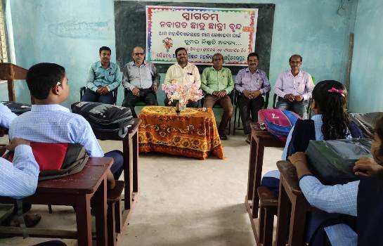 କ୍ଷତ୍ରିୟବରପୁର ଆଞ୍ଚଳିକ ବିଜ୍ଞାନ ଉଚ୍ଚମାଧ୍ୟମିକ ବିଦ୍ୟାଳୟରେ ନବ ପଲ୍ଲବ ଉତ୍ସବ