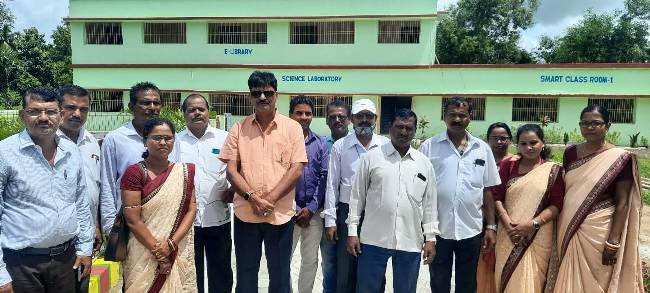 ୫ଟି ବିଦ୍ୟାଳୟ ପରିଦର୍ଶନ କଲେ ଗଣଶିକ୍ଷାମନ୍ତ୍ରୀ