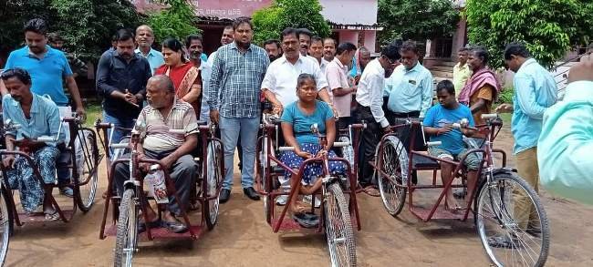 ୨୬ ଜଣ ଦିବ୍ୟାଙ୍ଗ ଙ୍କୁ ଟ୍ରାଇ ସାଇକେଲ ବଣ୍ଟନ