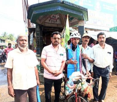 ଭାରତ ଭ୍ରମଣ କରୁଥିବା ଦିଲ୍ଲୀପ ଙ୍କୁ ଚାରିଛକ ଠାରେ ସମ୍ୱର୍ଦ୍ଧନା