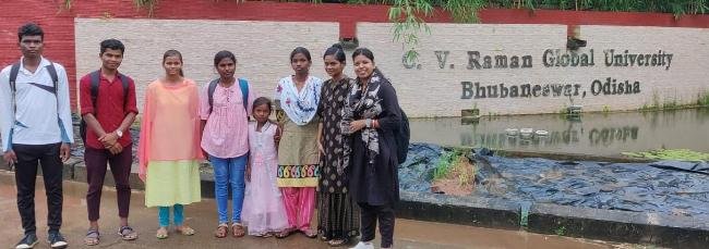  ତିନି ମାତୃପିତୃ ହୀନ ଶିଶୁଙ୍କର ଇଂଜିନିୟରିଂ ଶିକ୍ଷାର ଦାୟିତ୍ବ ନେଲା ଗଜପତି ଜିଲ୍ଲା ପ୍ରଶାସନ