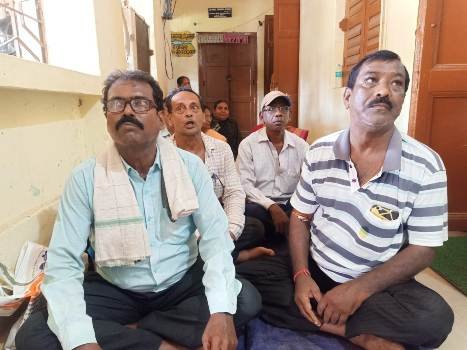 ବିଇଓଙ୍କ ଅଫିସରେ ଅବରପ୍ରାପ୍ତ ଶିକ୍ଷକ-ଶିକ୍ଷୟିତ୍ରୀଙ୍କ ଧାରଣା