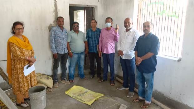 ଛତ୍ରପୁର ପ୍ରେସ କ୍ଳବ ର ଚାଲିଥିବା ନିର୍ମାଣଧିନ କୋଠା କାର୍ଯ୍ୟ କୁ ବୁଲି ଦେଖିଲେ ବିଧାୟକ ଓ ଇଓ