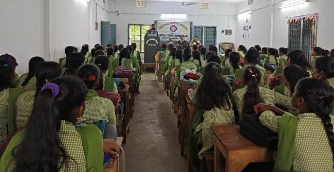 ଛତ୍ରପୁର ମହିଳା ଡ଼ିଗ୍ରୀ ମହାବିଦ୍ୟାଳୟରେ ଜାତୀୟ ସେବା ଯୋଜନା ଦିବସ ପାଳିତ