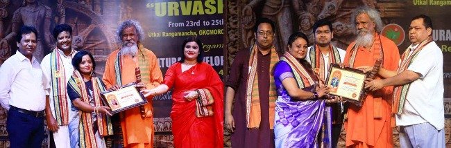 ଛତ୍ରପୁରର ଦୁଇ ଓଡିଶୀ ନୃତ୍ୟ ଗୁରୁଙ୍କୁ ମିଳିଲା ଗୁରୁ ପଦ୍ମ ଆୱାର୍ଡ