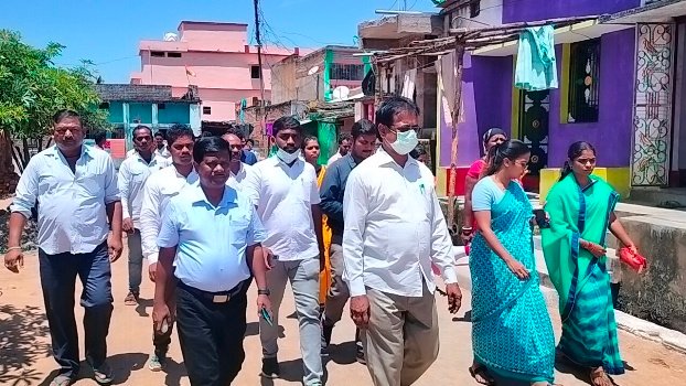 ମୋହନା ରେ ଡେଙ୍ଗୁ ନିୟନ୍ତ୍ରଣ ପାଇଁ ପହଞ୍ଚିଲା ୧୬ ଜଣିଆ ଡାକ୍ତରୀ ଟିମ୍