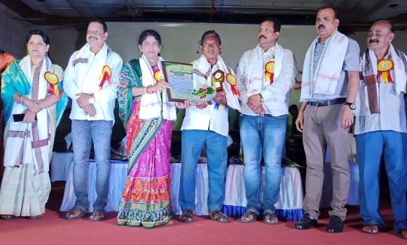 ସ୍ୱାୟତ୍ତ ଶାସନ ଦିବସ ପାଳନ ଅବସରରେ ସମ୍ବର୍ଦ୍ଧନା ଉତ୍ସବ