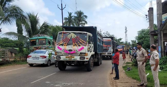 ଯୁବକକୁ ପିଟିଲେ ଅତିରିକ୍ତ ତହସିଲଦାର