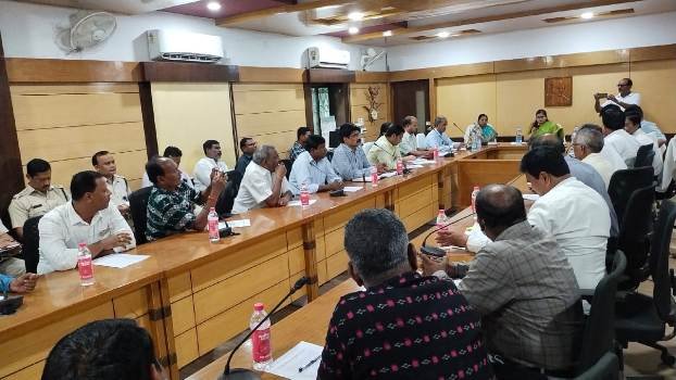 ଭବାନୀପାଟଣା ଠାରେ ମା ମାଣିକେଶ୍ବରୀ ଙ୍କ ପ୍ରସିଦ୍ଧ ଛତ୍ରଯାତ୍ରା ର ପ୍ରସ୍ତୁତି ବୈଠକ