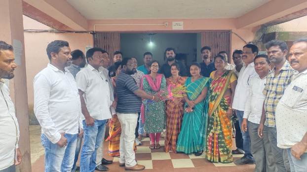 ବିଜେଡି ପକ୍ଷରୁ ବହଳଦା ବିଡିଓ'ଙ୍କୁ ସ୍ବାଗତ ସମ୍ବର୍ଦ୍ଧନା