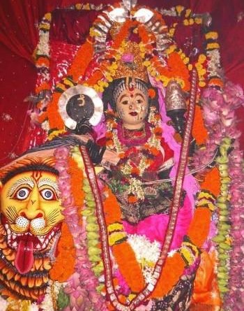 ମା ମଙ୍ଗଳା ଙ୍କ ପ୍ରସିଦ୍ଧ ସିଂହ ବାହିନୀ ବେଶ ଅନୁଷ୍ଠିତ