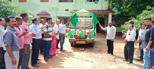 ଗୁମ୍ମା ବ୍ଲକରେ କୃଷି ସଚେତନତା ରଥର ଶୁଭାରମ୍ଭ