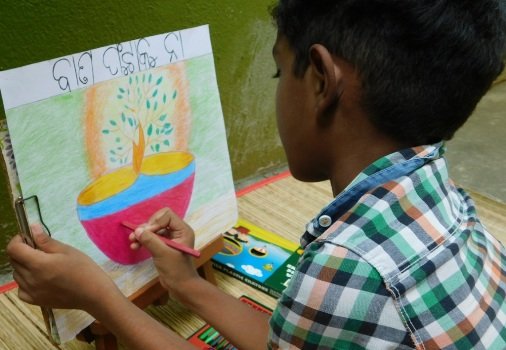 ବାଣ ଫୁଟାଇବାକୁ ନା ତୂଳୀରେ ସବୁଜ ଦୀପାବଳୀ