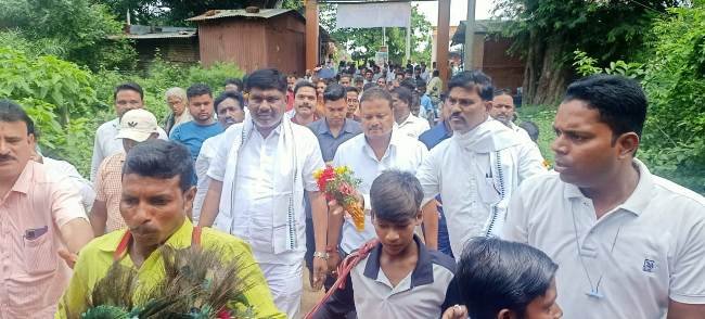 ବିଜେଡ଼ି ପଦଯାତ୍ରା ଶୁଭାରମ୍ଭ କଲେ ବିଧାୟକ