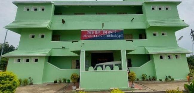 ନବମ ଶ୍ରେଣୀ ଛାତ୍ରୀଙ୍କୁ ଦୁଷ୍କର୍ମ ଘଟଣା ଜନପ୍ରତିନିଧିଙ୍କ ସ୍ୱାମୀ ଗିରଫ 