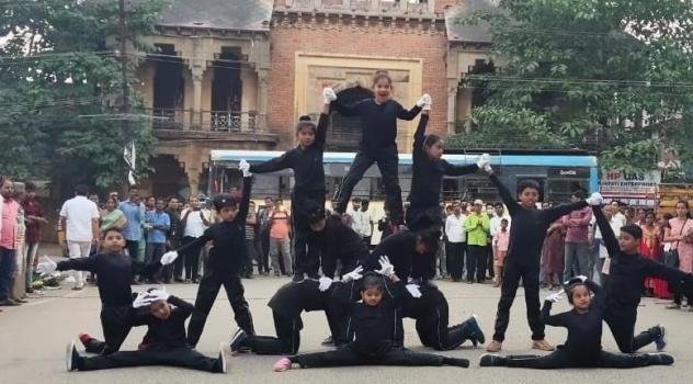 ସ୍ମାର୍ଟ୍ ସ୍କୁଲ ପକ୍ଷରୁ ପଥପ୍ରାନ୍ତ ସଚେତନତା