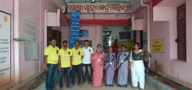 ଆଉଟ ସୋସିଂ କର୍ମଚାରୀ ସଂଘ ର କଳା ବ୍ୟାଚ ପରିଧାନ