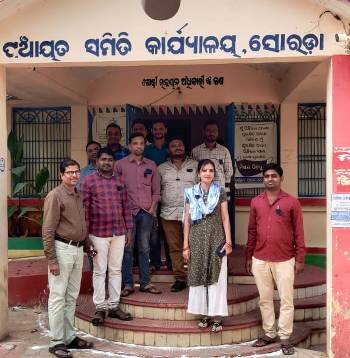 ସୋରଡ଼ା ବ୍ଲକ ଆଉଟ୍ ସୋର୍ଶିଂ କର୍ମଚାରୀ ଙ୍କ ଦାବି ପତ୍ର ପ୍ରଦାନ