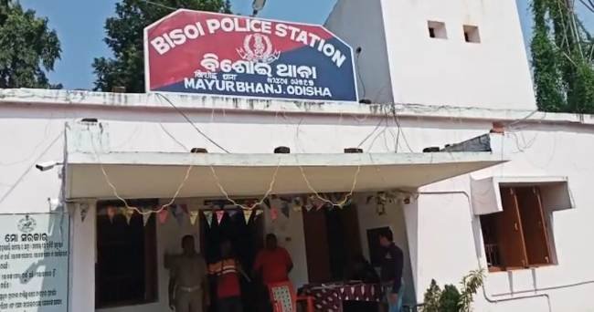 କାଶିପେଣ୍ଟ ଗାଁ ପାଖ ଏକ ବିଲ ଗାଡିରୁ ମହିଳାଙ୍କ ମୃତଦେହ ପୋଲିସ ଦ୍ବାରା ଉଦ୍ଧାର