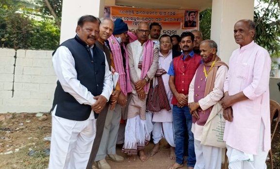 ଦେଶମାତୃକା ପାଇଁ ଶହୀଦ ଦିବାକର ପରିଡ଼ାଙ୍କ ଅବଦାନ ଅତୁଳନୀୟ ସାରସ୍ୱତ ପ୍ରତିଭାଧାରୀଙ୍କୁ ଶହୀଦ ସମ୍ମାନ