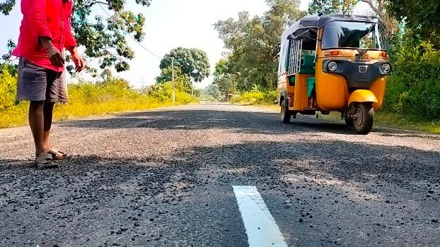 ପିଚୁ ପଡ଼ିବାର କିଛି ଦିନ ଯାଇନି ପିଚୁ ଉଠି ଲାଣି