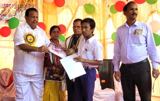 କୁଇଜରେ ପ୍ରଥମ ସ୍ଥାନ ହାସଲ କଲେ ରୁଦ୍ର ନାରାୟଣ