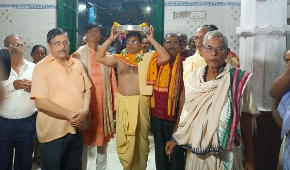 ଶ୍ରୀକ୍ଷେତ୍ରରୁ ତୁଳସୀ କ୍ଷେତ୍ରକୁ ଆସିଲା ପାଟଶାଢୀ