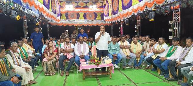 ମନ୍ତ୍ରୀଙ୍କ କରକମଳରେ ସାମାଜିକ ନାଟକ ଉଦଘାଟିତ