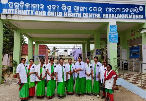 ୫ ଦଫା ଦାବି ନେଇ ସ୍ୱାସ୍ଥ୍ୟକର୍ମୀ ଓ ସ୍ୱାସ୍ଥ୍ୟ ପରିଦର୍ଶକଙ୍କ କଳାବ୍ୟାଜ ପରିଧାନ