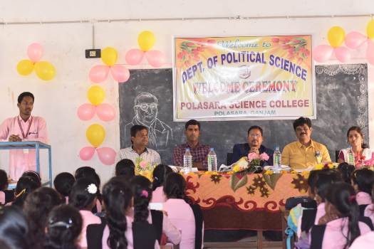 ରାଜନୀତି ବିଜ୍ଞାନ ବିଭାଗ ପ୍ରଥମ ବର୍ଷ ଛାତ୍ରଙ୍କୁ ସ୍ୱାଗତ