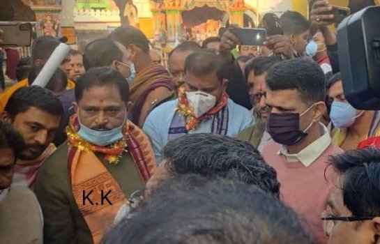 କାକଟପୁର ମା ମଙ୍ଗଳା ମନ୍ଦିର ପରିଦର୍ଶନ କଲେ ଫାଇବ ଟି ସଚିବ