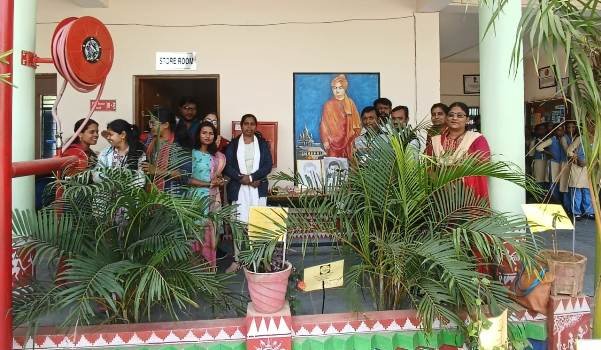 ଓଡ଼ିଆ ଆଦର୍ଶ ବିଦ୍ୟାଳୟର ଗଣିତ ଦିବସ ପାଳନ